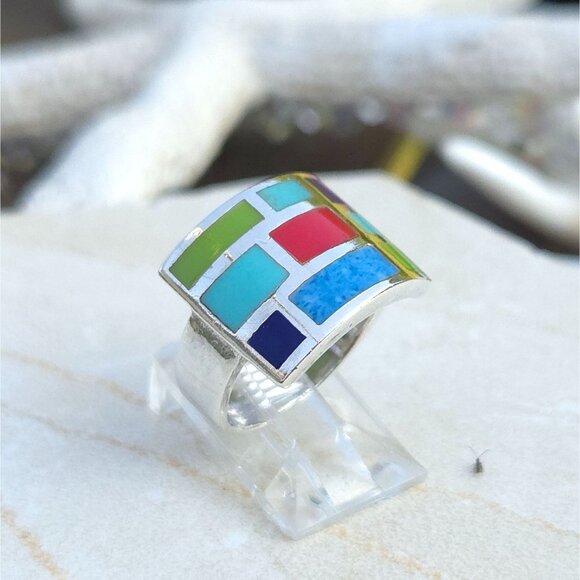 Vintage Native American Multi-Stoned Sterling Silver Ring - Picture 5 of 12